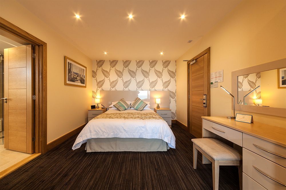 Biarritz Hotel เซนต์ เบรลาด ภายนอก รูปภาพ